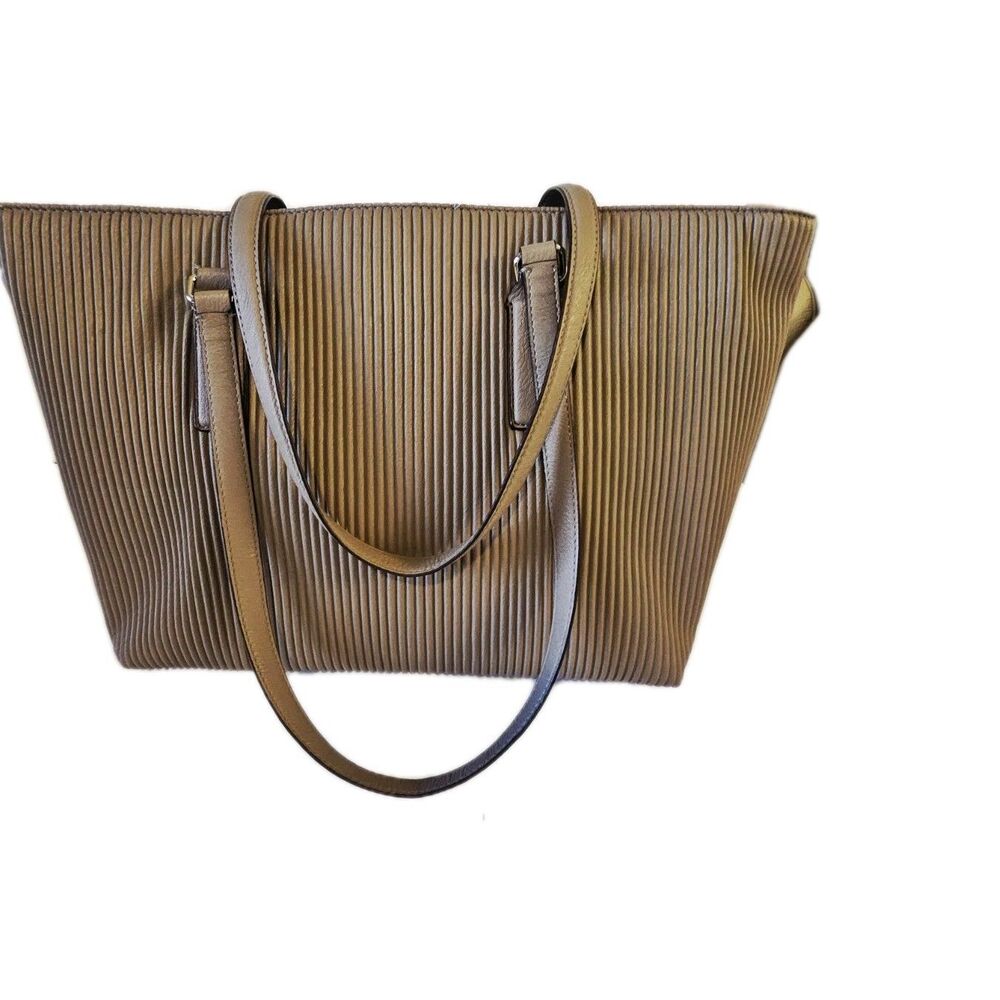 DKNY Women's Shoulder Tote Bag - Picture 5 of 10